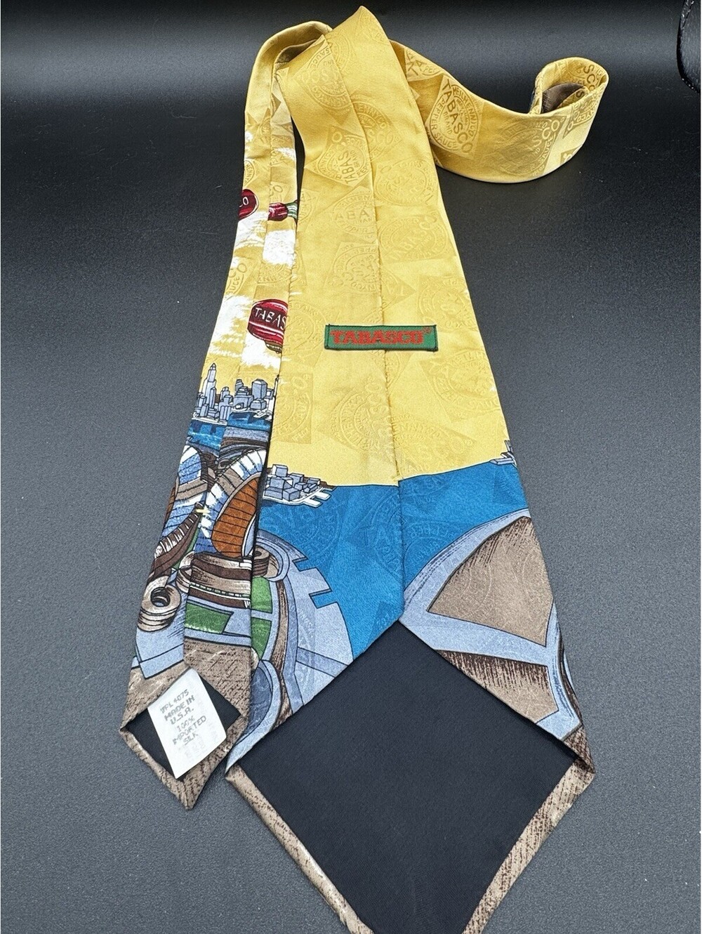 Vintage Tabasco Football Stadium Blimp Tie 100% Silk Novelty Sports Necktie - Picture 5 of 8